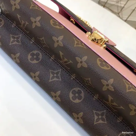 Cheap Vuitton Louis VICTOIRE 0629